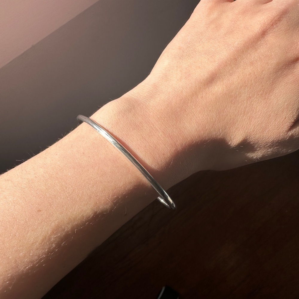 Elegant Silver Bangle Bracelet with gift wrapping